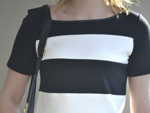 Simple Black & White Stripes