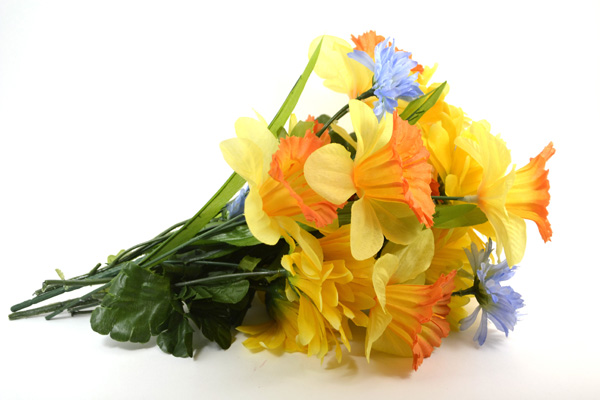 diy-dollar-store-flower-arrangement-3