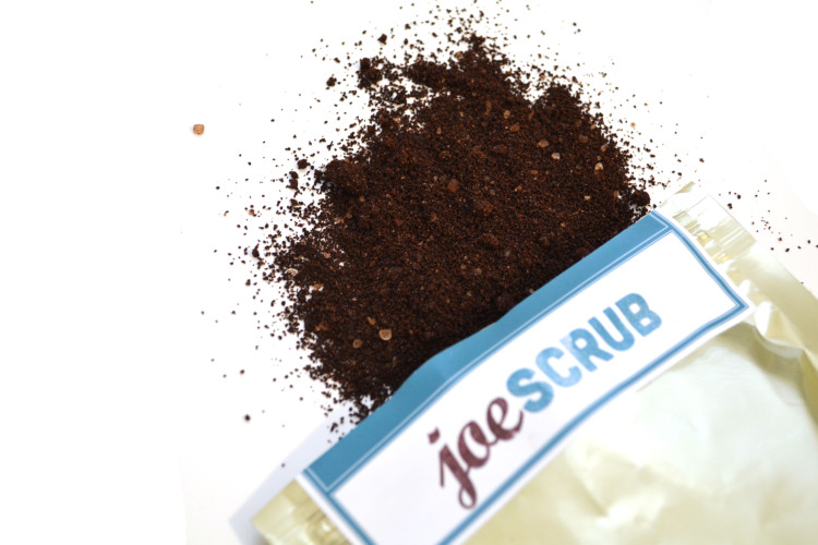 joeSCRUB :: Smooth Skin from a Coffee Scrub