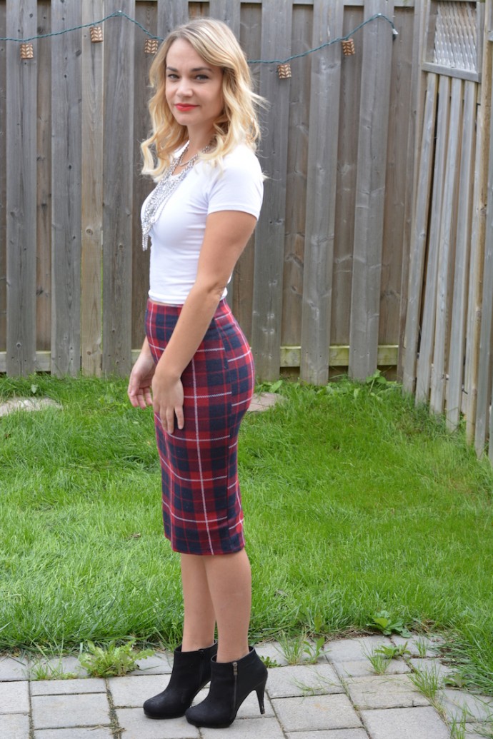OOTD | Styling Plaid Skirts for Fall