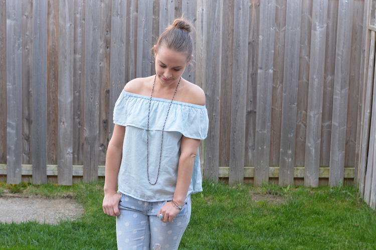 Off the Shoulder Ruffle Top | OOTD